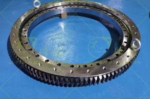 回轉支承損壞的原因是什么？介紹與分析