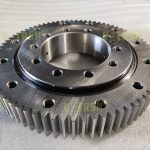 搭配小齒輪的精密四點球回轉支承