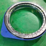 用伺服電機(jī)驅(qū)動旋轉(zhuǎn)的外齒回轉(zhuǎn)驅(qū)動裝置