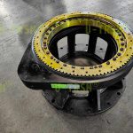 集成鑄造底座的齒輪式回轉驅動